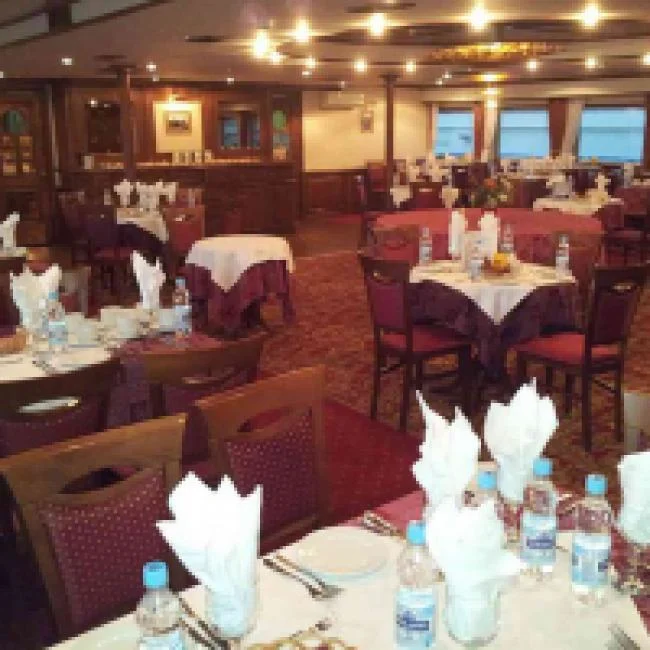 Ms Dnieper Princess ile Dinyeper Nehri