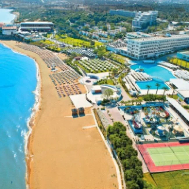 Acapulco Resort Convention Spa Hotel