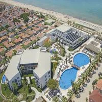 Palm Wings Beach Resort & Spa Kuşadası